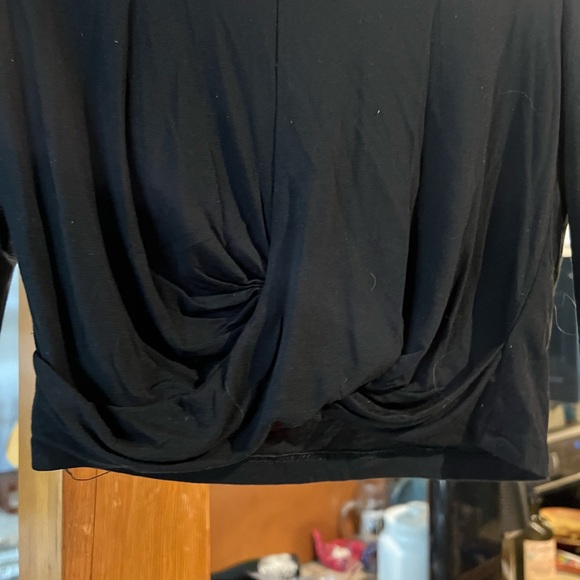 Aerie Black Long Sleeve Tie Front Crop Blouse - Picture 2 of 4